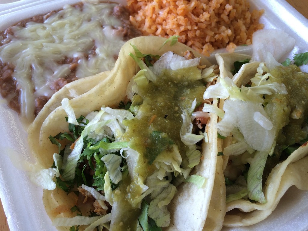Los Tacos is perfect for a quick and delicious bite to eat before jumping into a taxi or catching a subway. 